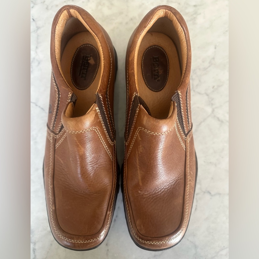 BORN Men’s Tan Brown Slip-On Leather Loafers Size 12/46 M/W M6256 Excellent Cond